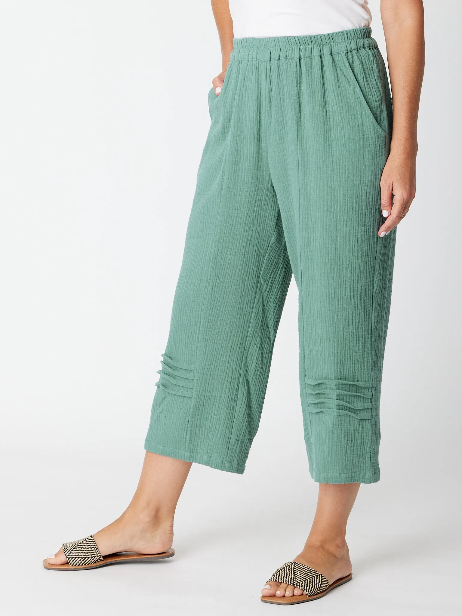 Bonded Pintuck 3/4 Pant - Mint - 30660