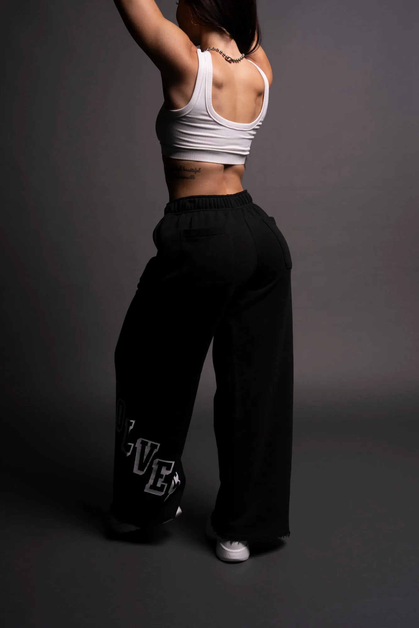Journey Durst Sweats V2 in Black